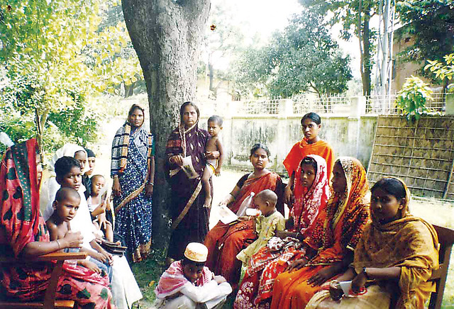 Empower communities: A gathering in Bangladesh to discuss childhood cataract.
